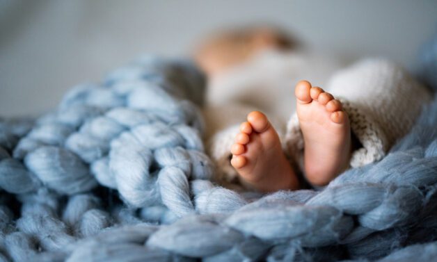 Urlop okolicznościowy na urodzenie dziecka – ile trwa? Kiedy wykorzystać?