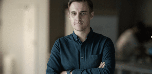 Jak urządzić domowe stanowisko pracy, które naprawdę działa? [WYWIAD]