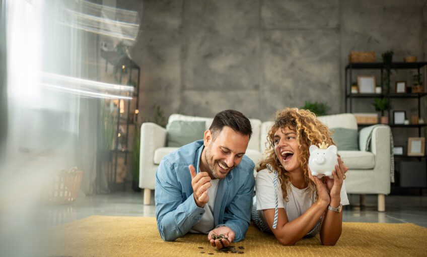 Średnia krajowa – ile wynosi  w 2025 roku? Średnia krajowa brutto, netto