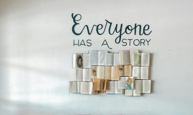 Storytelling – co to jest i kiedy go stosować? Definicja + przykłady