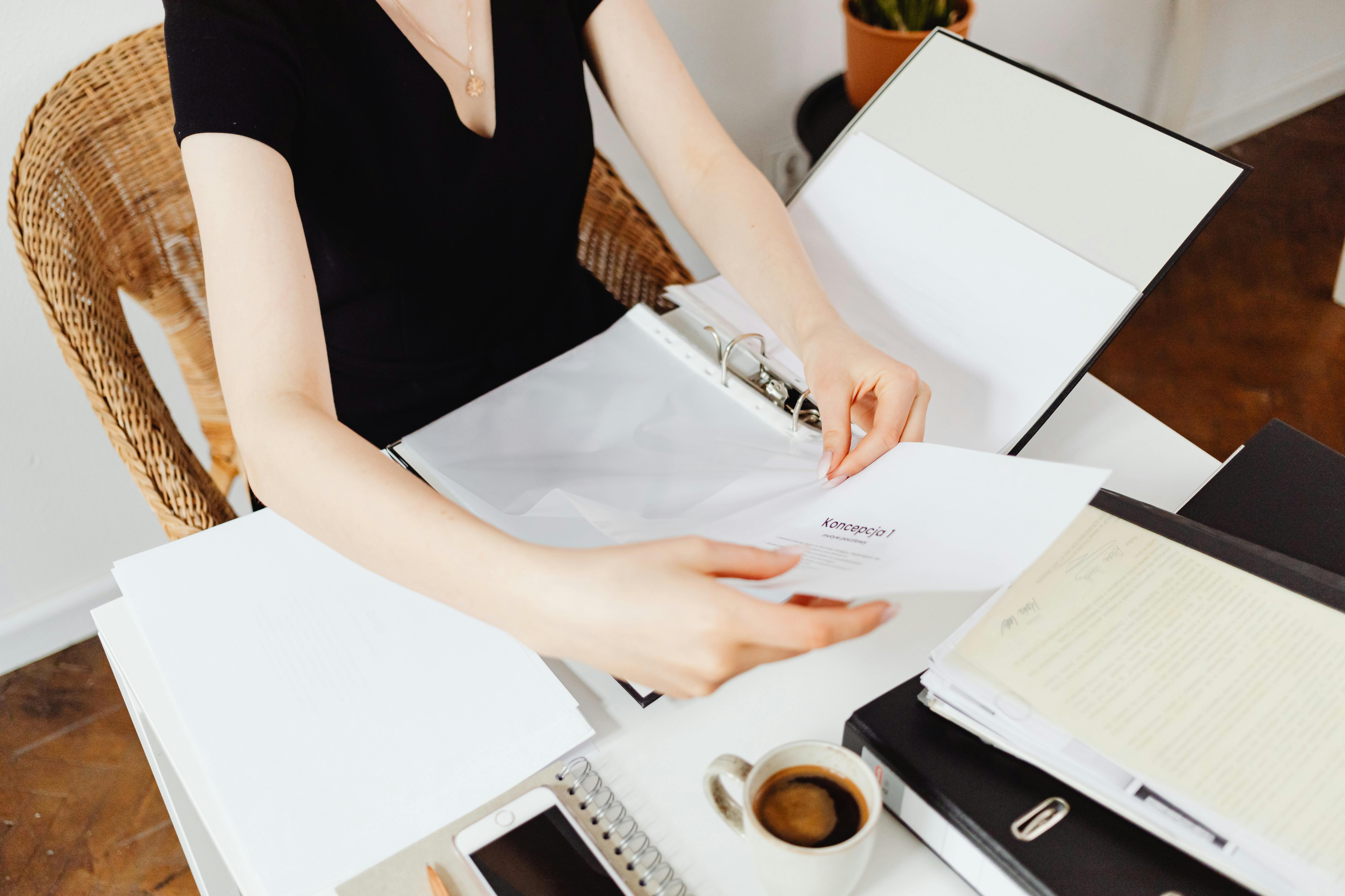 Referent – kto to, czym się zajmuje i ile zarabia?